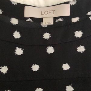 Black Polka Dot Flowy Loft Top Size Small